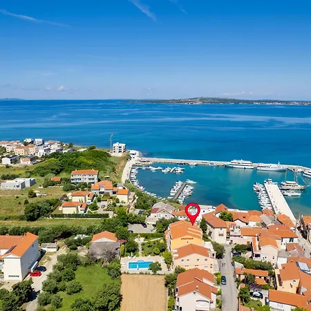 Bonex-8 By Interhome *