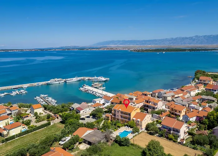 Bonex-8 By Interhome